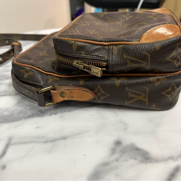 Vintage Louis Vuitton | Amazon PM Monogram Crossbody Bag - Picture 3 of 11